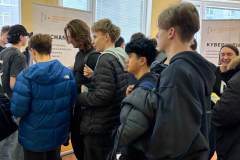 F3C090F9-ED0B-44CD-9D0D-4822E5B9AA7A